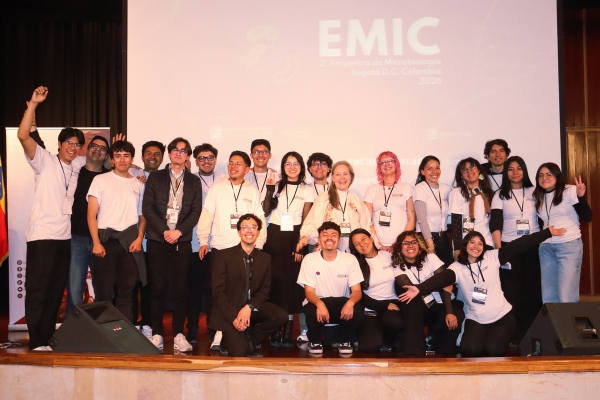 Integrantes del Semillero de Investigación en Microbiología Aplicada (Micrap), quienes hicieron parte de la organización del evento.
